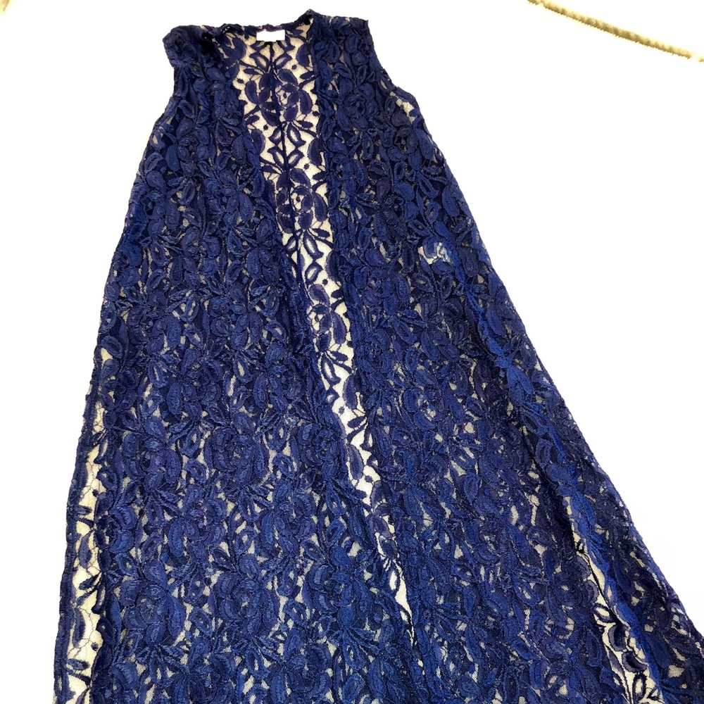 Gorgeous Blue Lace Sleeveless Duster